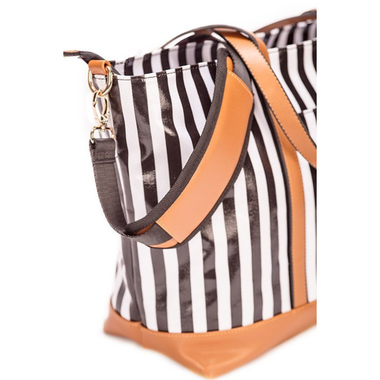 Dolls and Tracks ριγέ τσάντα μωρού για την μητέρα