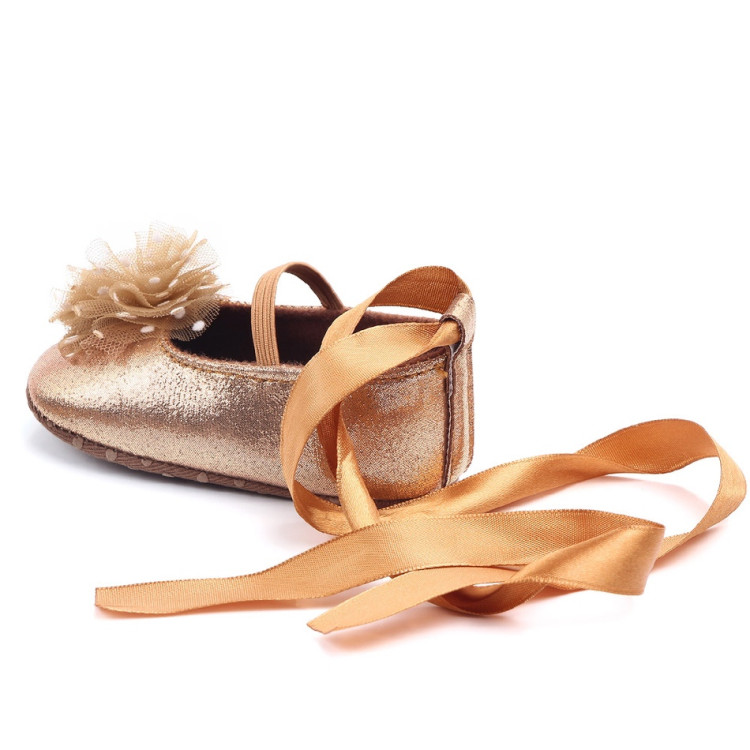 Πριγκιπικά Παπουτσάκια Χρυσά με κορδέλα