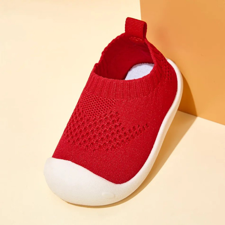 Κόκκινα αντιολισθητικά Παπουτσάκια