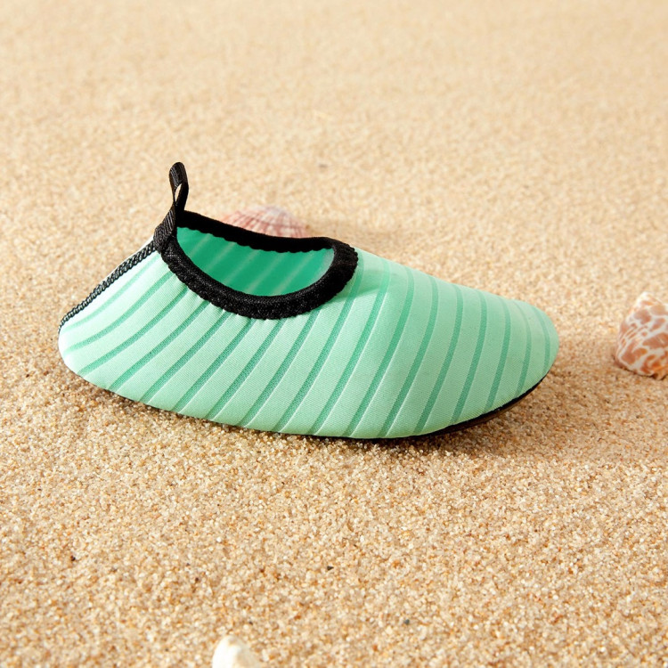 Παιδικά αντιολισθητικά Πράσινα παπούτσια για την θάλασσα